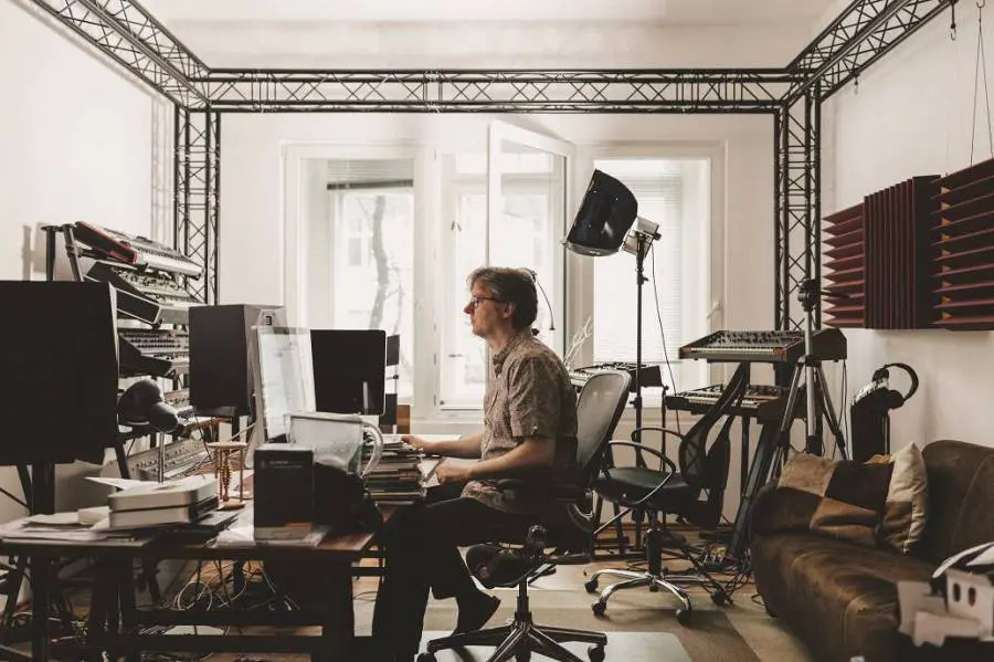Talk Zone #24 Interview with Urs Heckmann (u he)