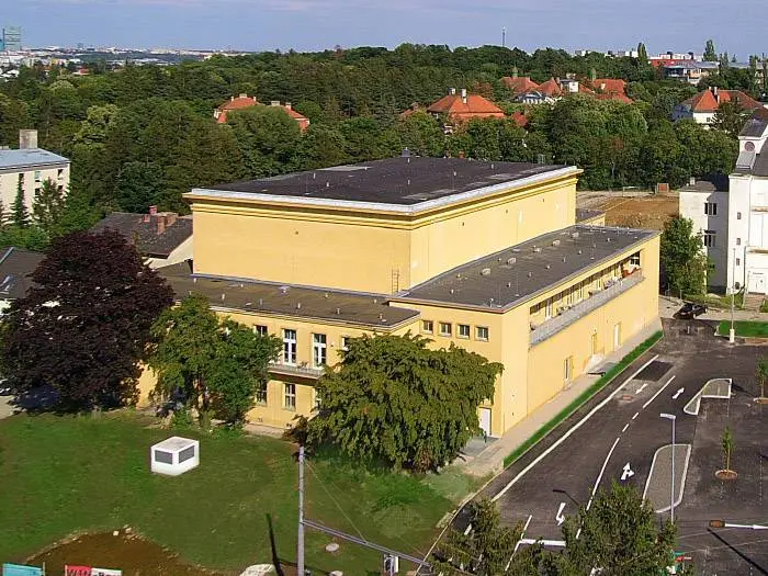 VSL released RoomPack 6 – Synchron Stage Vienna for MIR Pro and MIR Pro 24