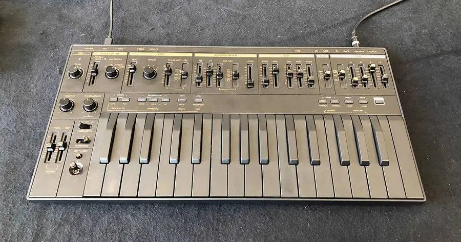 Superlative announced SB 1 Space Bee at Superbooth