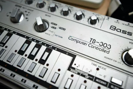 Featured image for “MusicRadar releases 252 free 303 Acid samples”