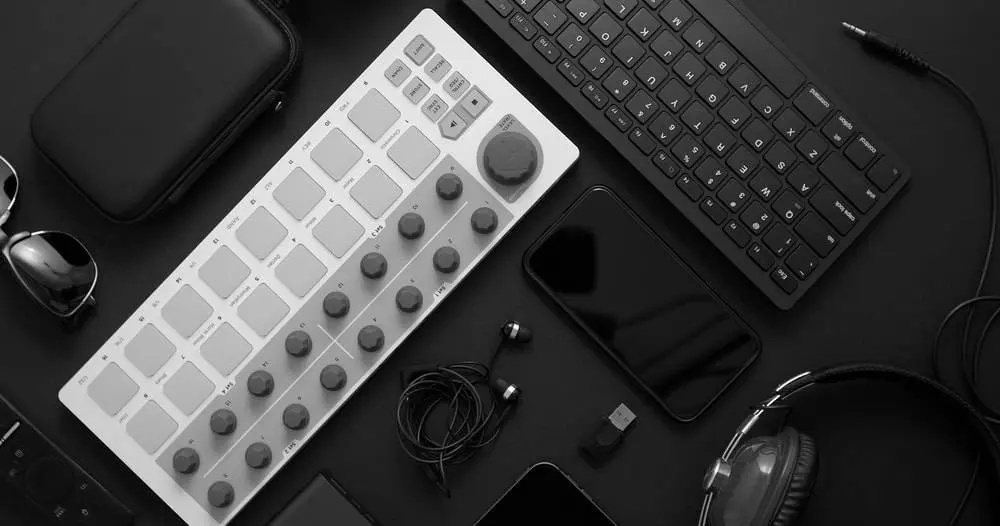 Back To School 2021 – Free EDM sample pack by Function Loops